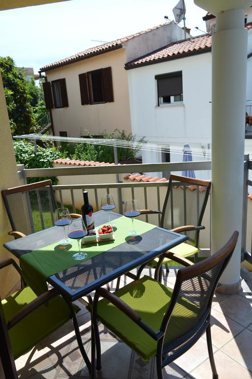 Apartments Villa Alba Пореч Екстериор снимка